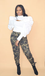 Load image into Gallery viewer, Camo cargo pants
